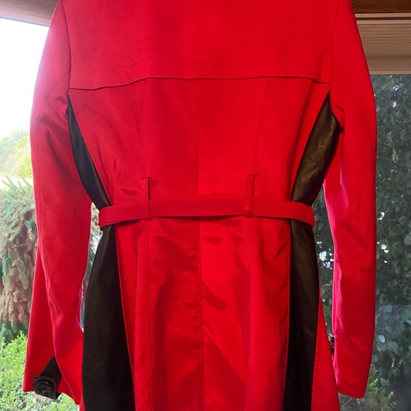 Kelyna Paris red & black coat size medium - Picture 7 of 9